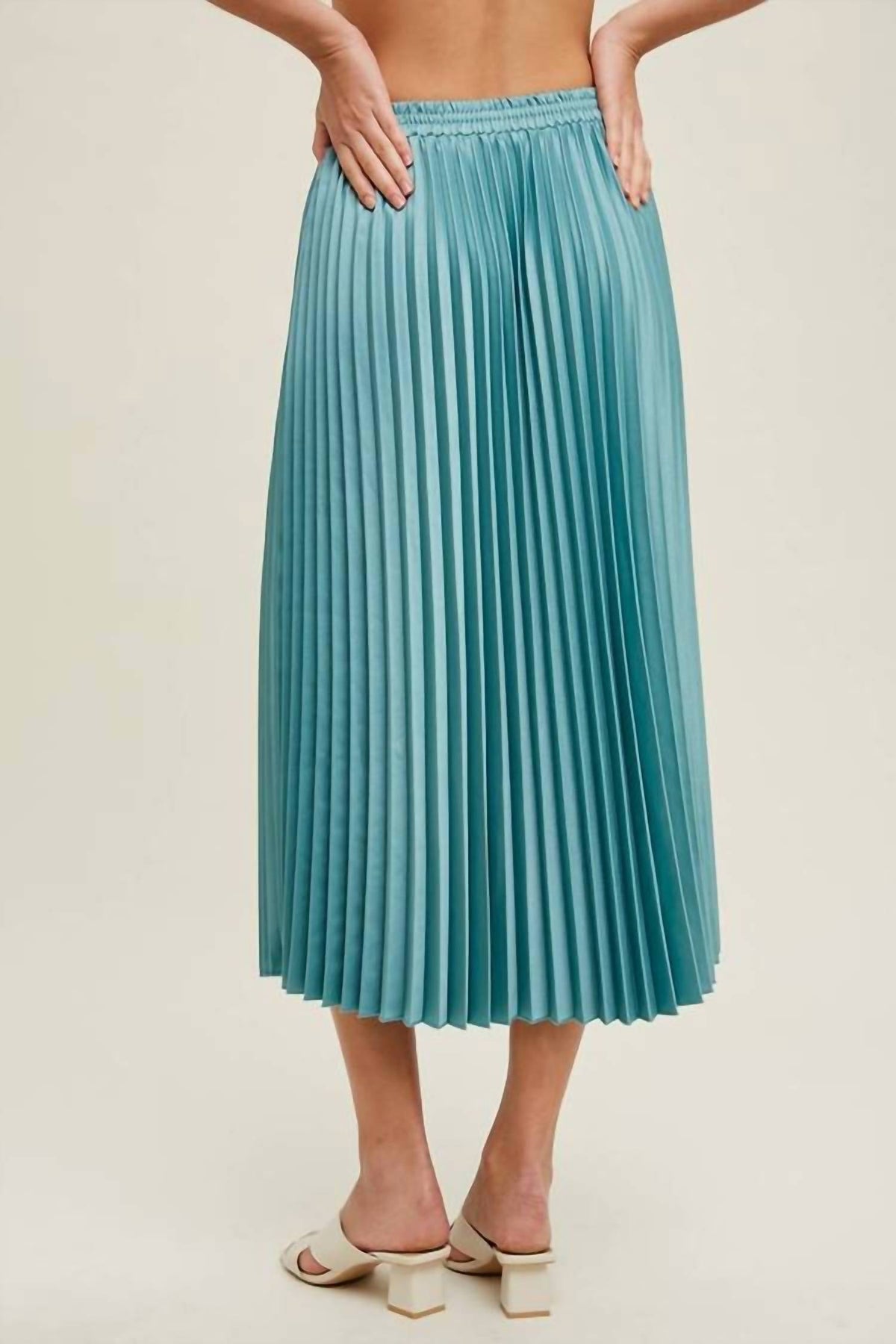 Wishlist - Women's Laguna Satin Pleated Midi Skirt