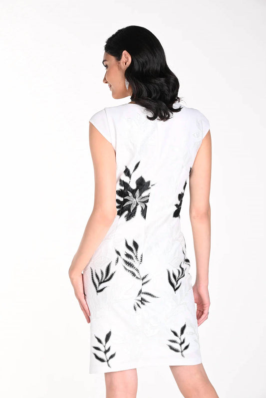 Frank Lyman - Floral Embroidered Dress