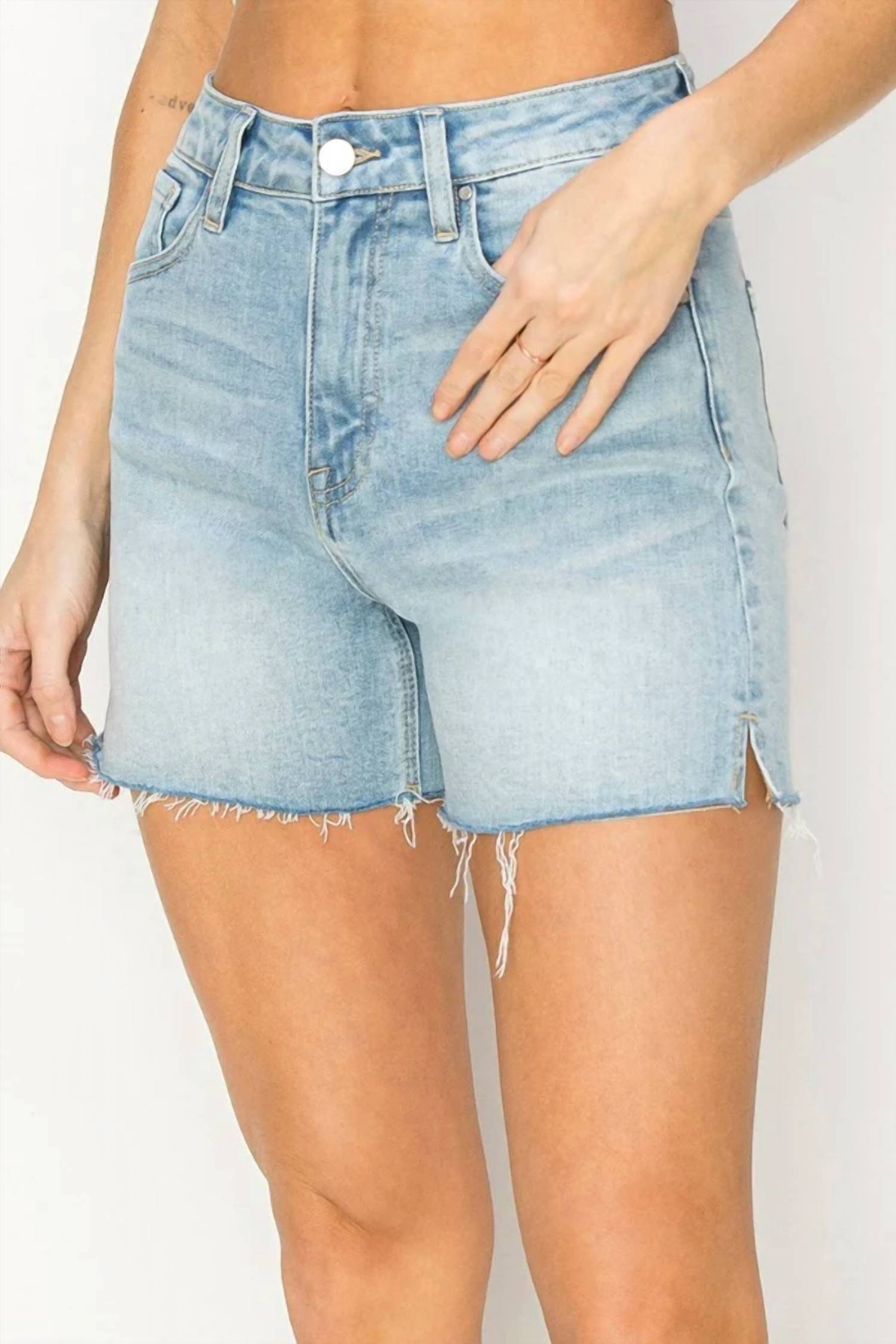 Risen - High Rise Cut Off Shorts
