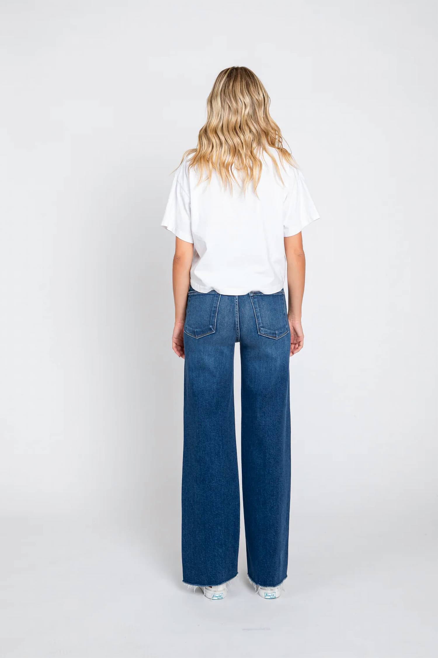 Letter To Juliet - Paola A-line Scissor Hem Wide Leg Jeans