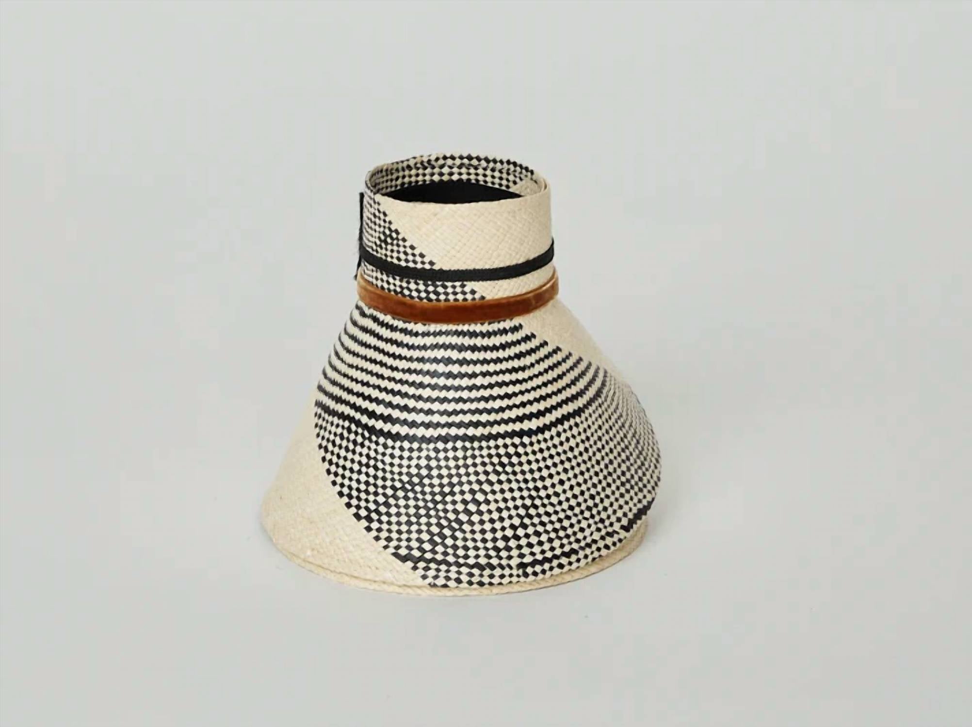 Freya - Lupine Visor