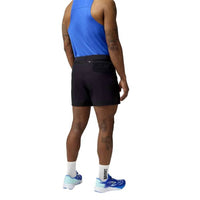 BROOKS Journey 5" Short in black - men's shorts - detail view