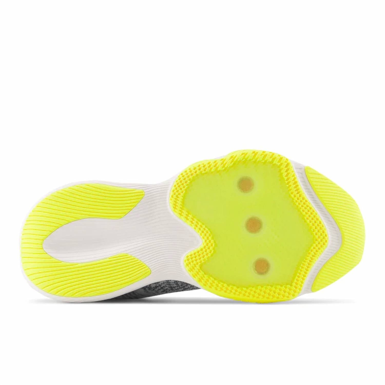 New Balance - Women's Fuelcell Shift Trainer V2 Sneakers