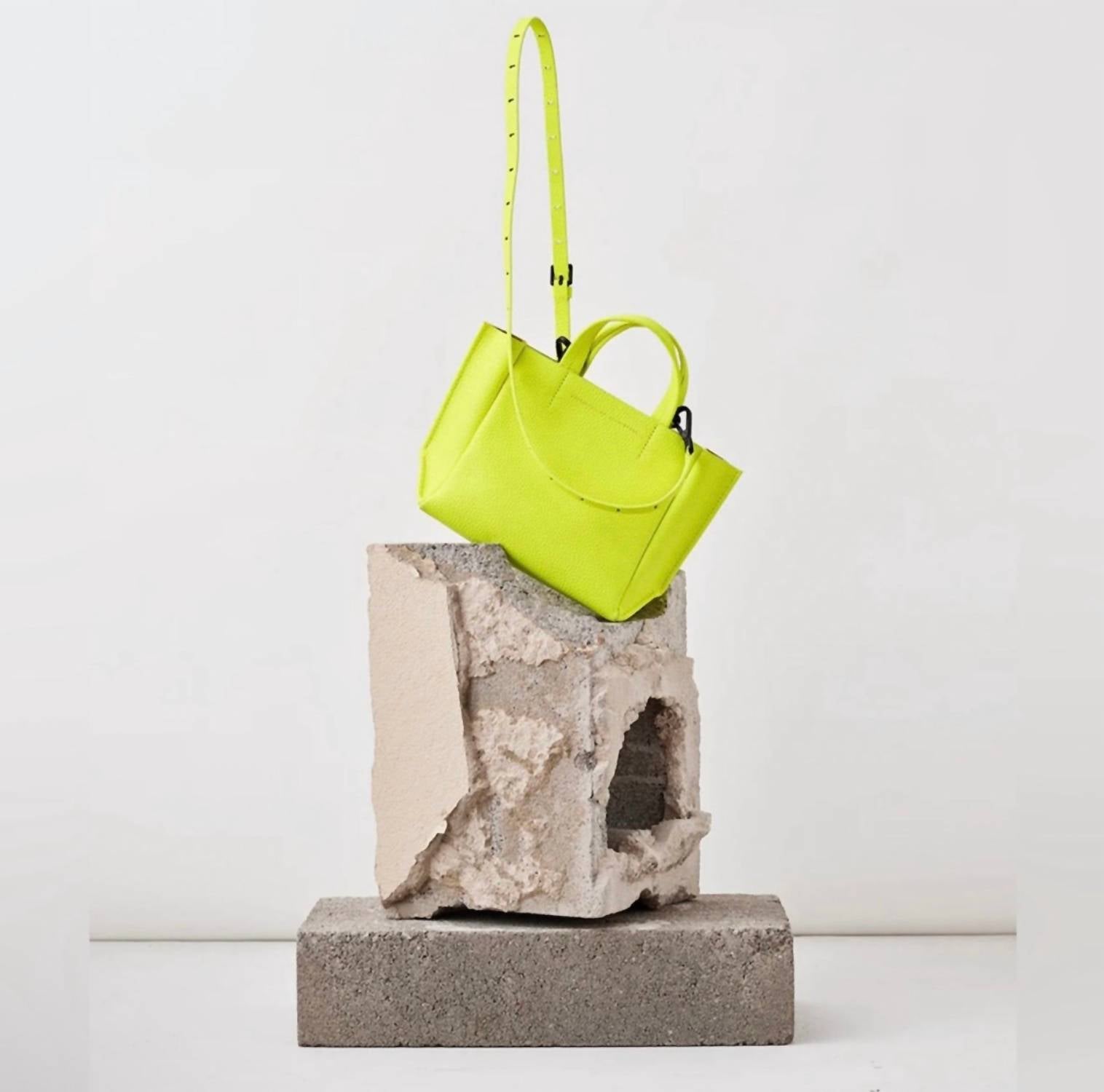 Ampersand As Apostrophe - Women's Leather Micro Tote Bag