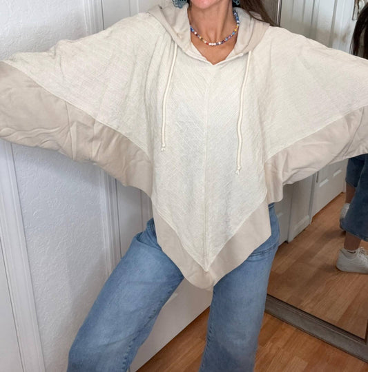 Davi & Dani - Wolfe Hooded Sweater