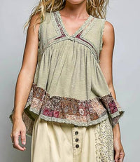 Pol - Rib Cami Floral Trim Top