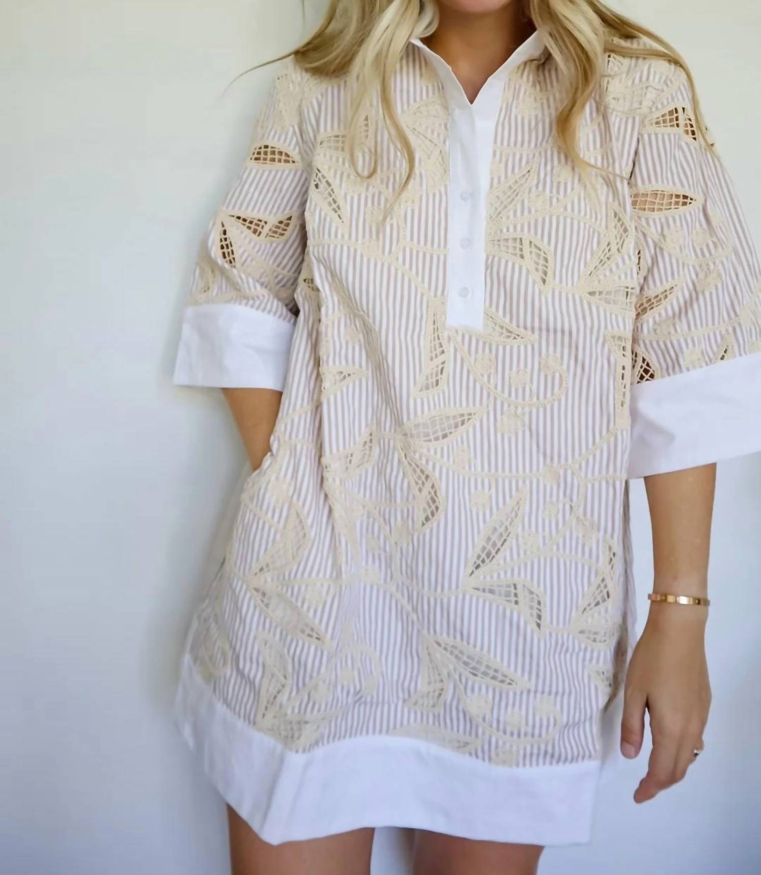 Lalavon - Women's Brianne Floral Embroidery Contrast Shirt Dress