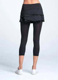 Lucky In Love - Women's Scallop Capri Leggings