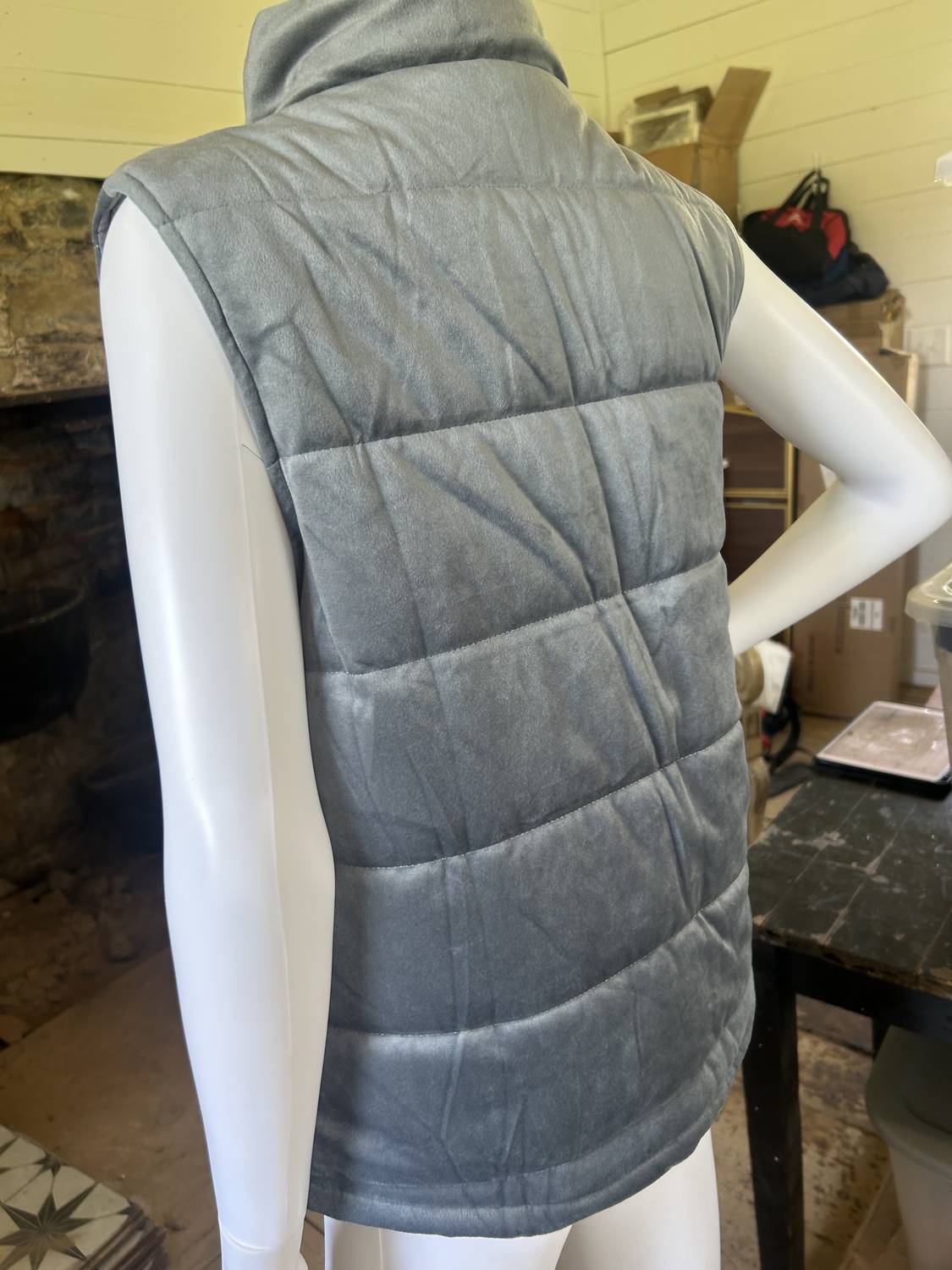 Hem & Thread - Women's Velvet Padded Vest