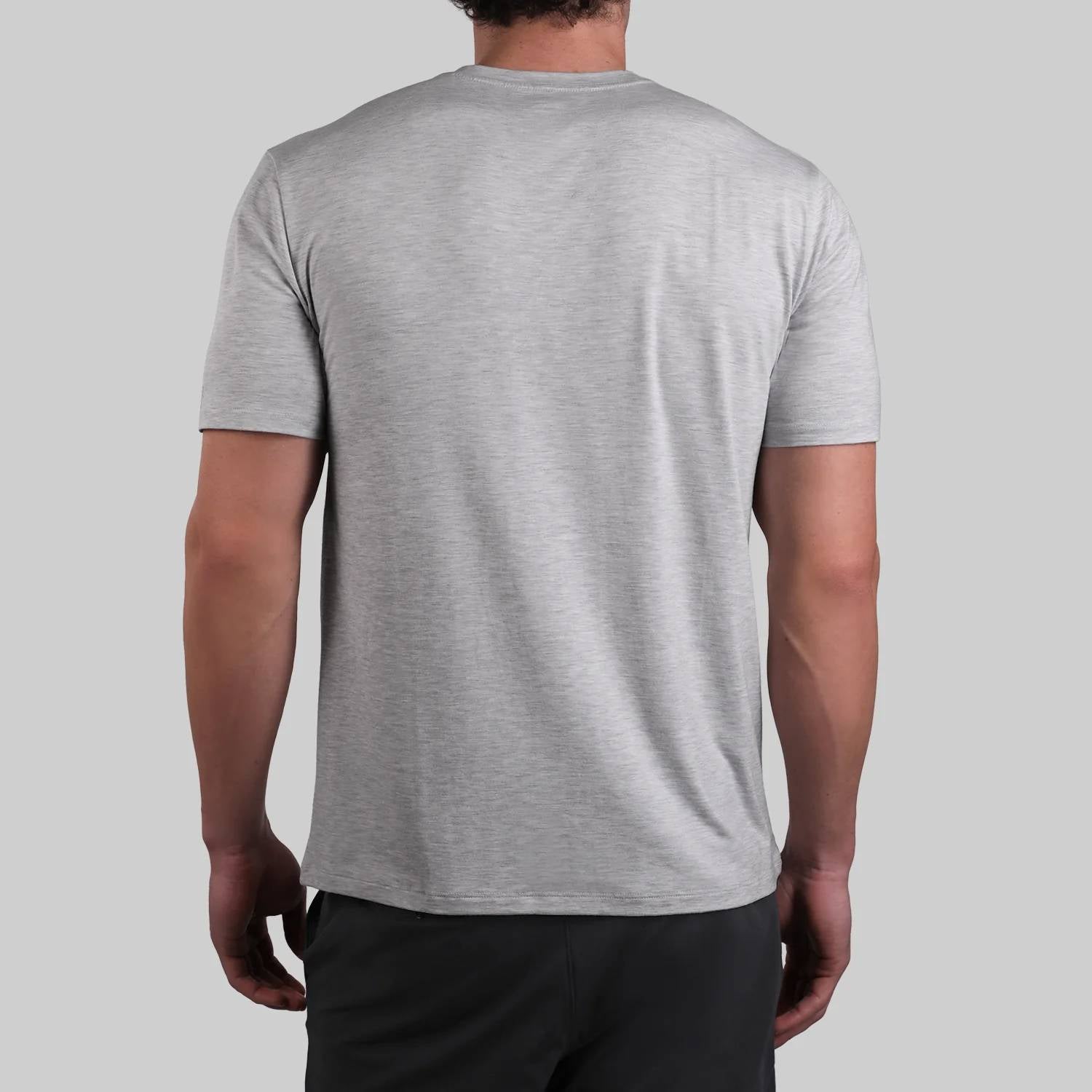 2Undr - Luxury Crew Tee