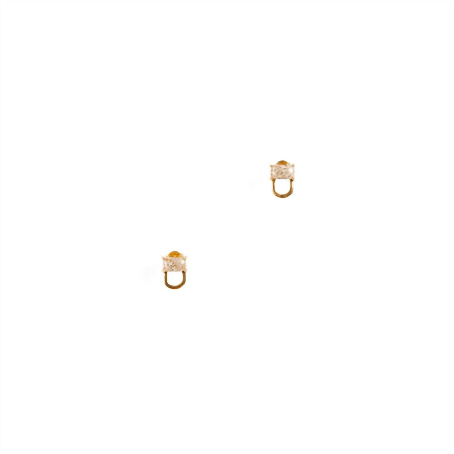 Hailey Gerrits - Women's Doric Studs Earrings