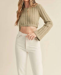 Mable - Long Bell Sleeve Crop Top