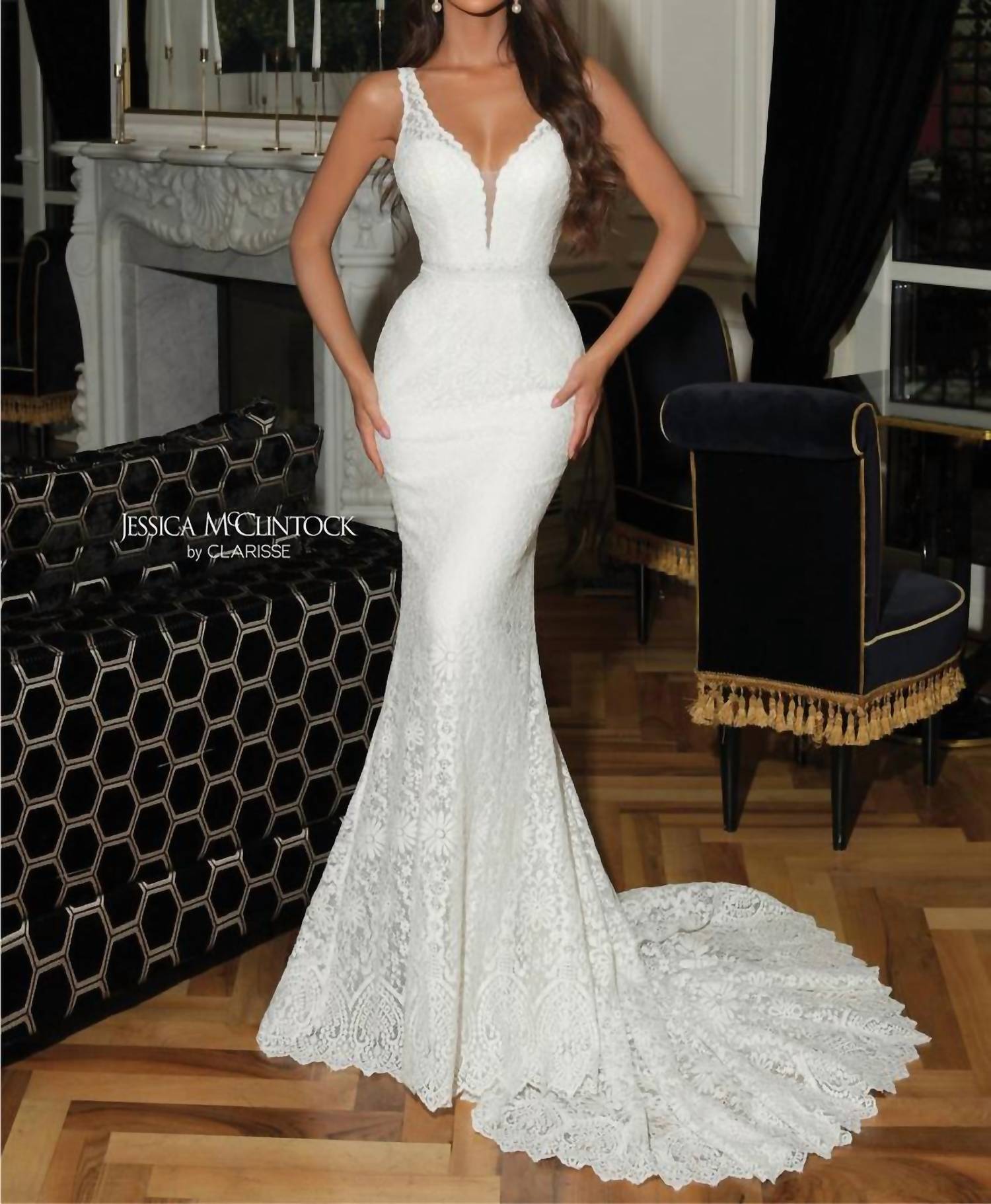 Jessica Mcclintock - Mermaid Deep V-neck Gown