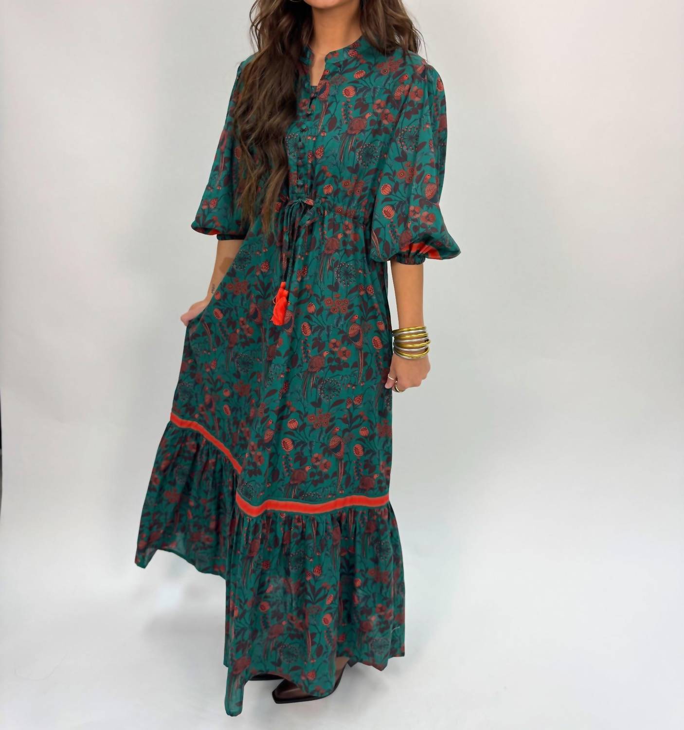 Islapayal - Cape Midi Dress