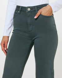 7Diamonds - Generation Kick Flare Pant