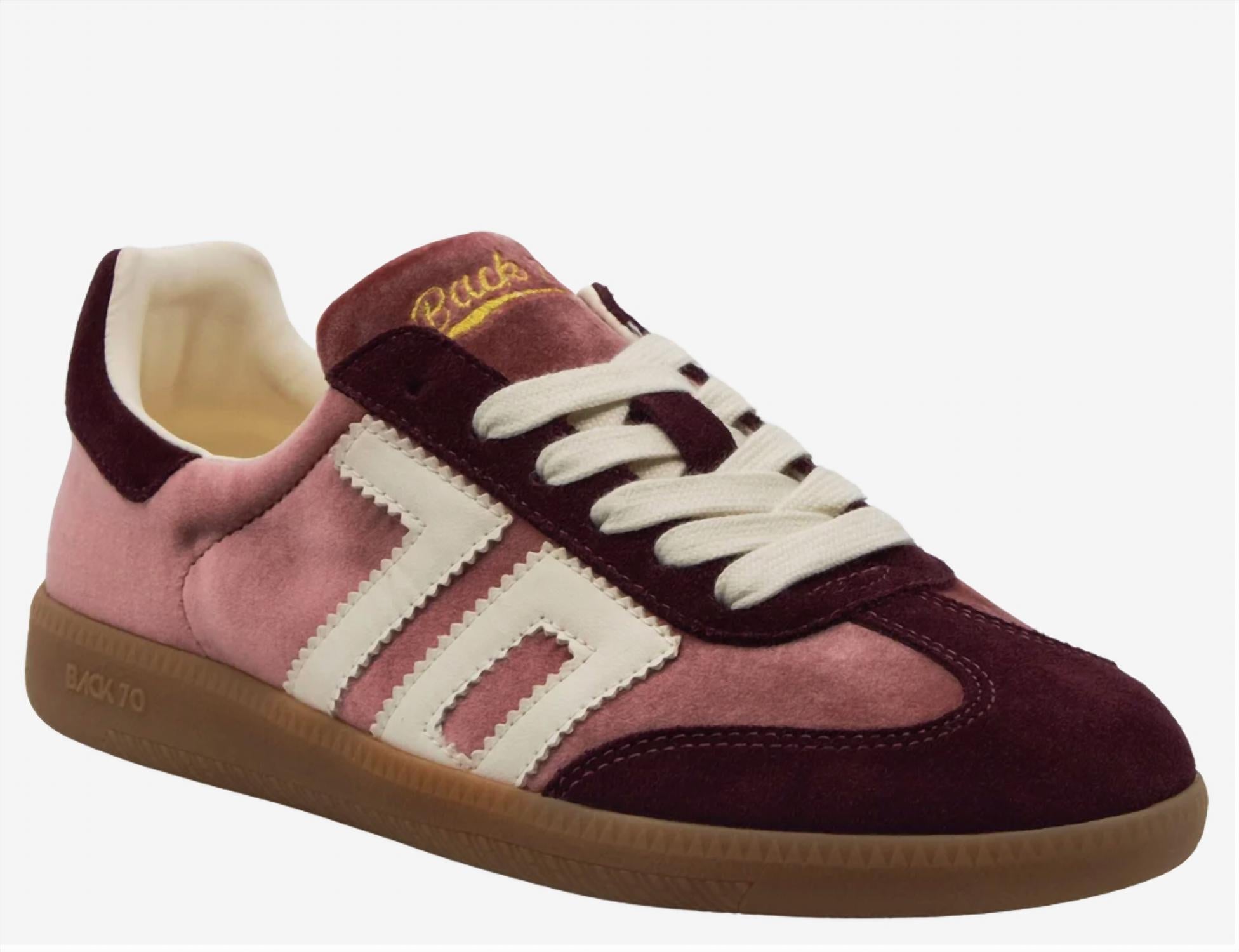 Back 70 - Women's Cloud W26 Sneaker