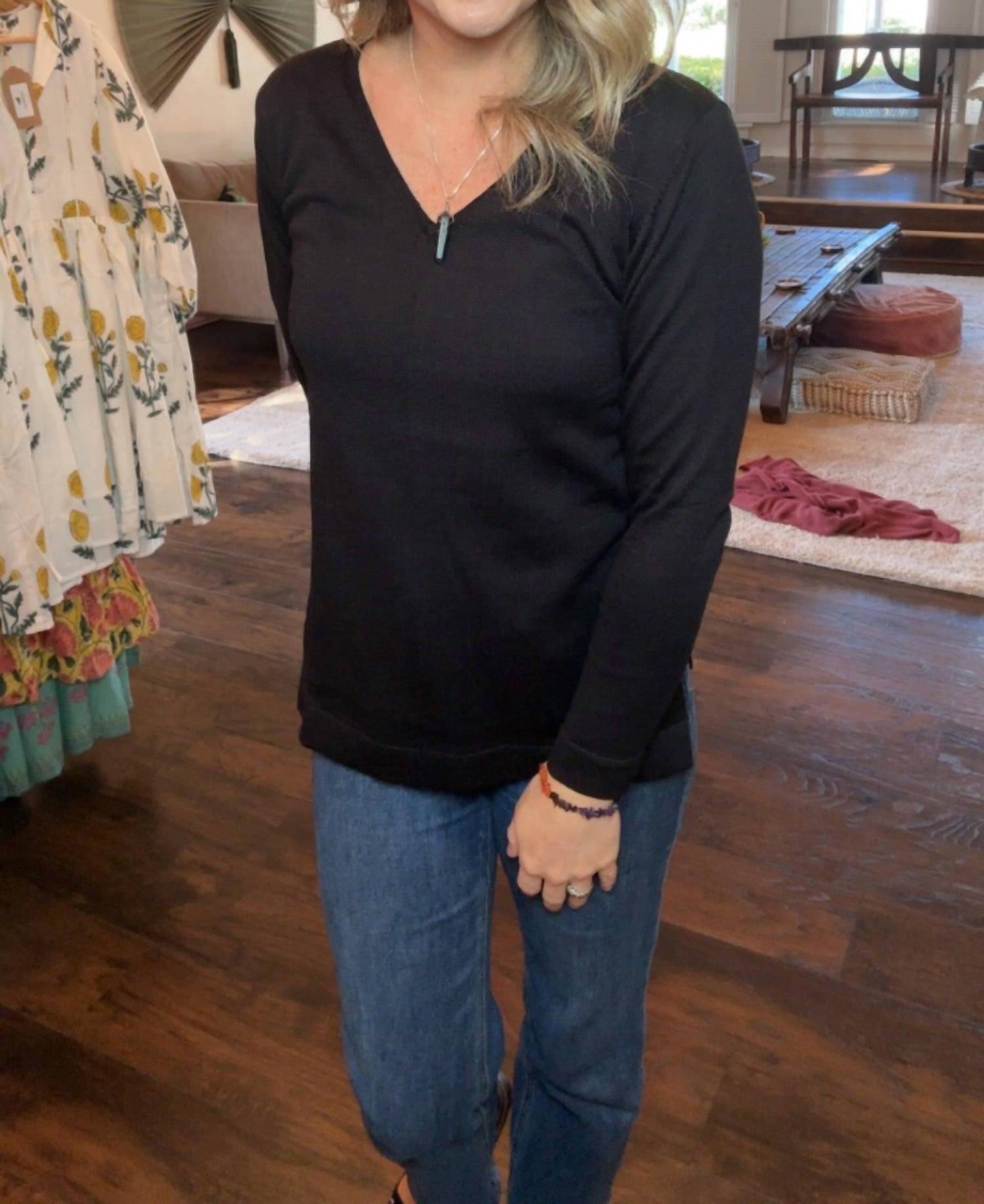 Daph - Pima Cotton V-neck Sweater