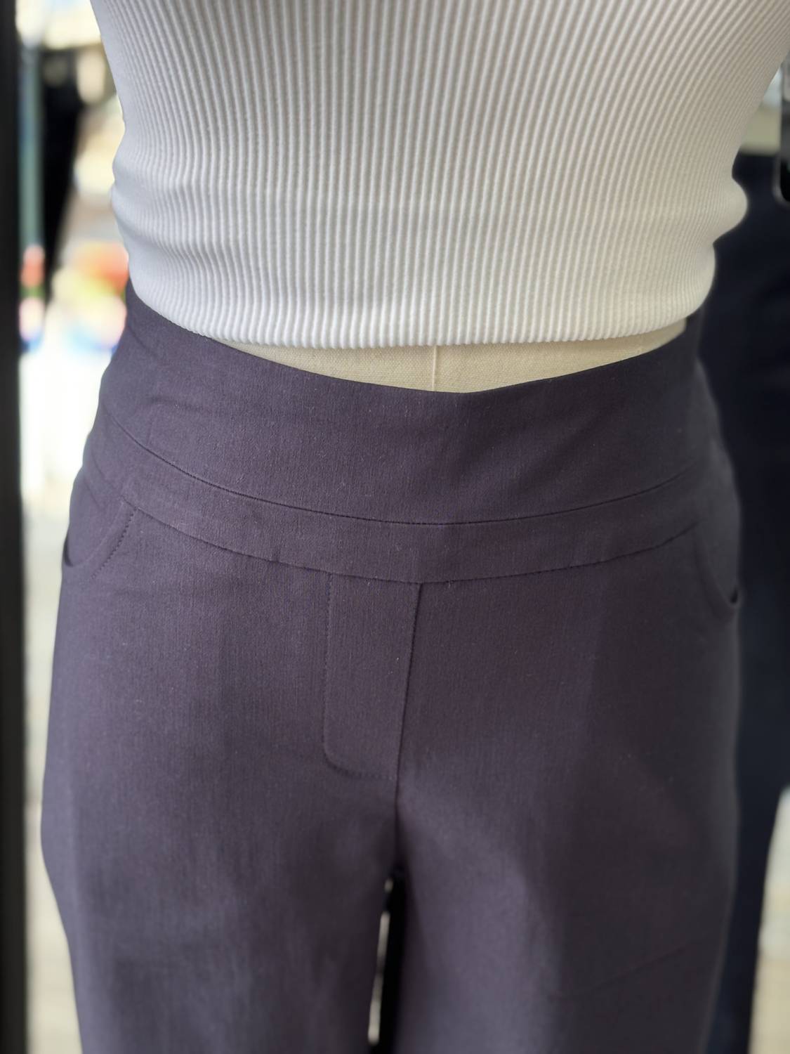 Renuar Women's Good Choice Pant in newmid - women's pants - detail view