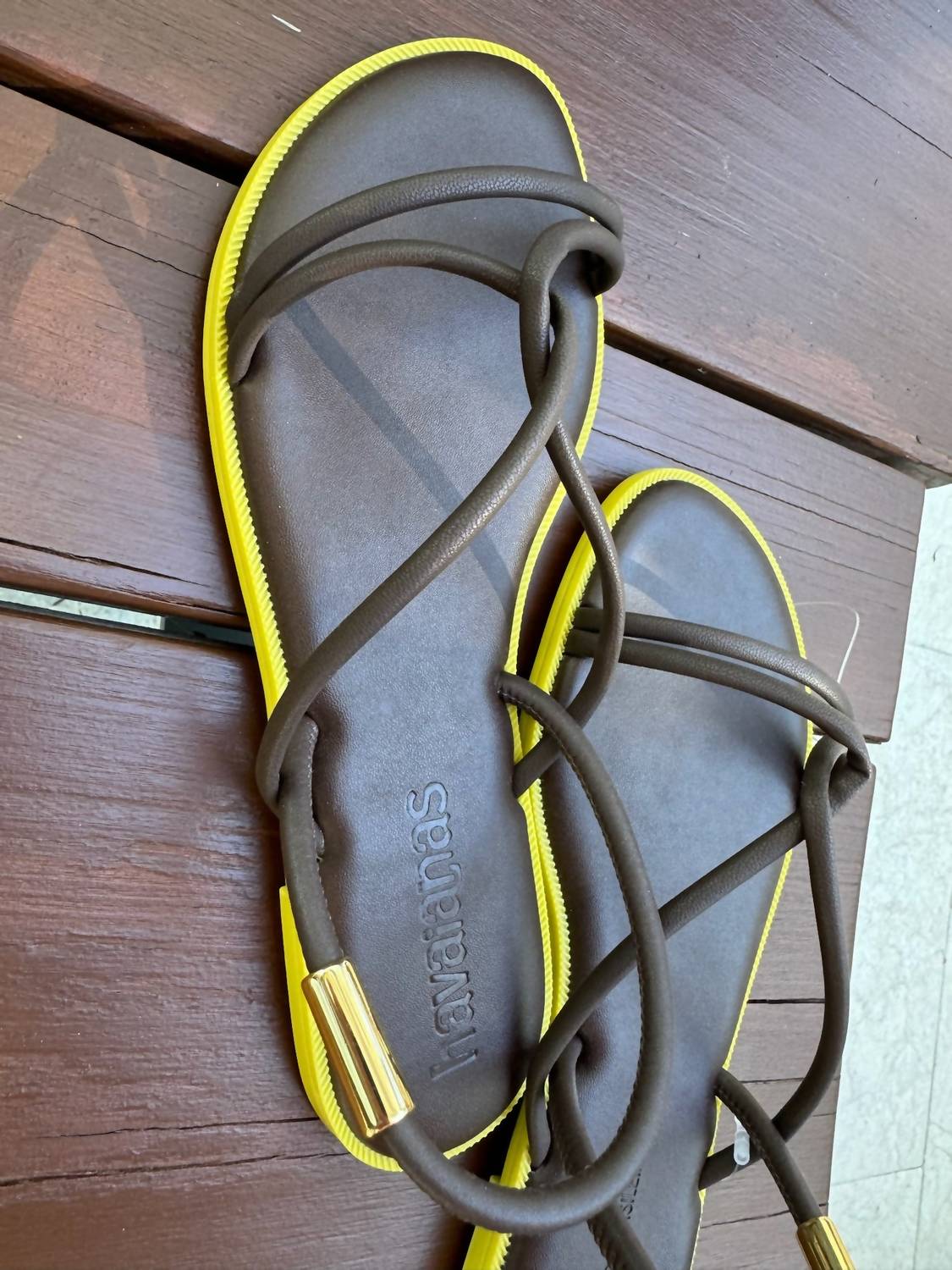 Havaianas - Women's Una Manga Sandals