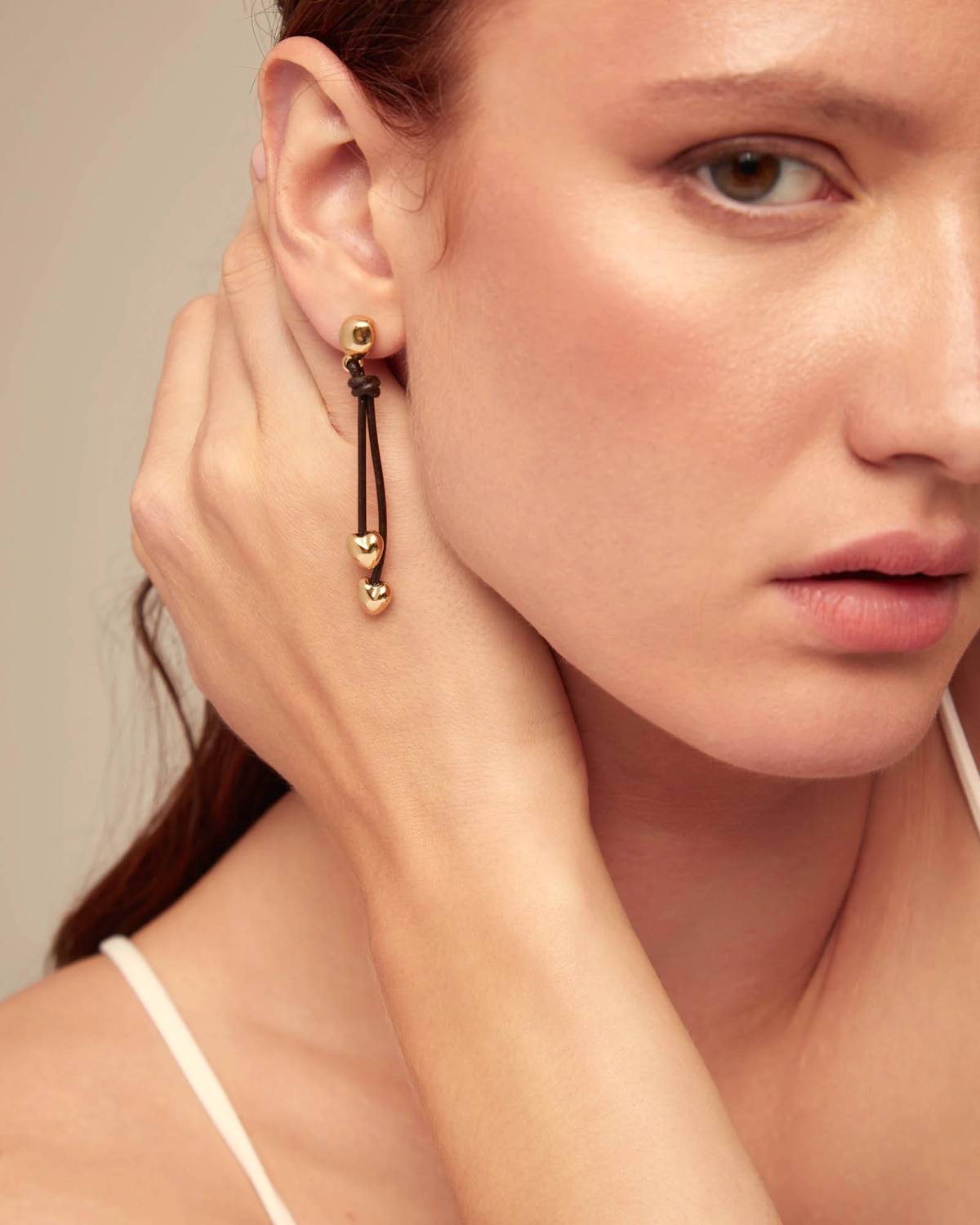 Unode50 - Leather Drop Earrings With Two Small Hearts