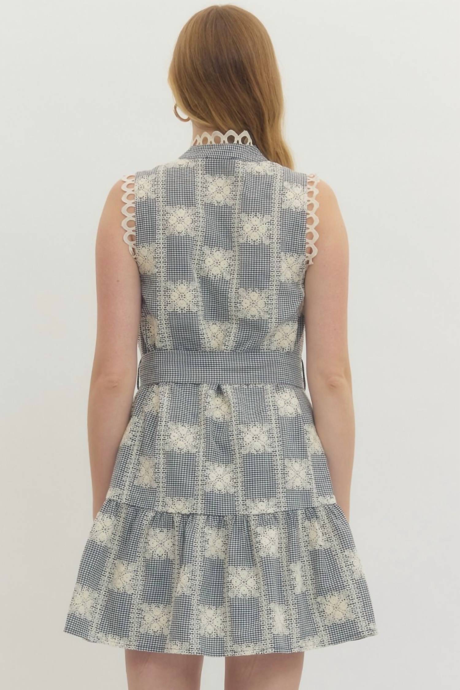 Entro - Lacy And Gingham Sleeveless Mini Dress