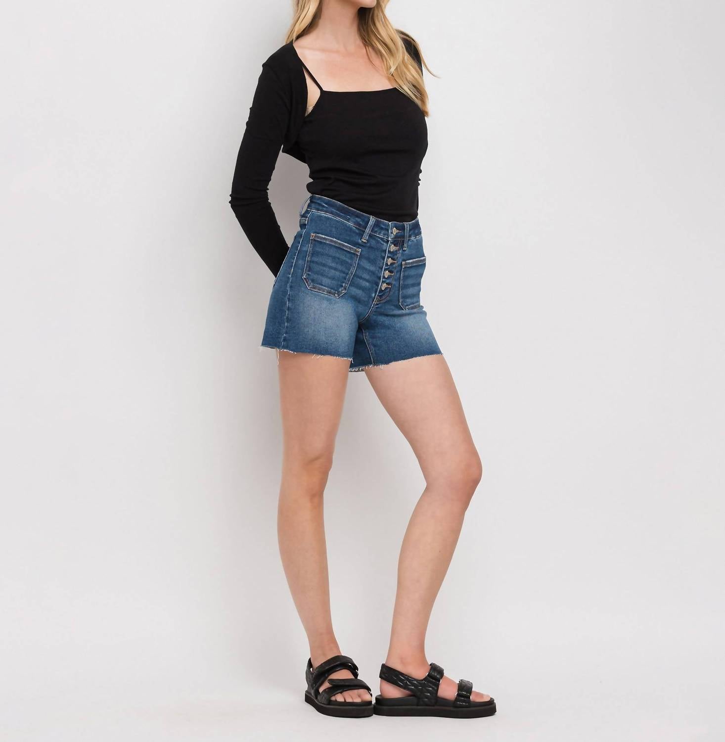 Lovervet - Patch Pocket Shorts - Plus