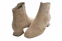 Vaneli - Women’s Pensee Boots