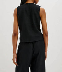 Rails Oregon Cropped Top in black - women's shirt - detail view
