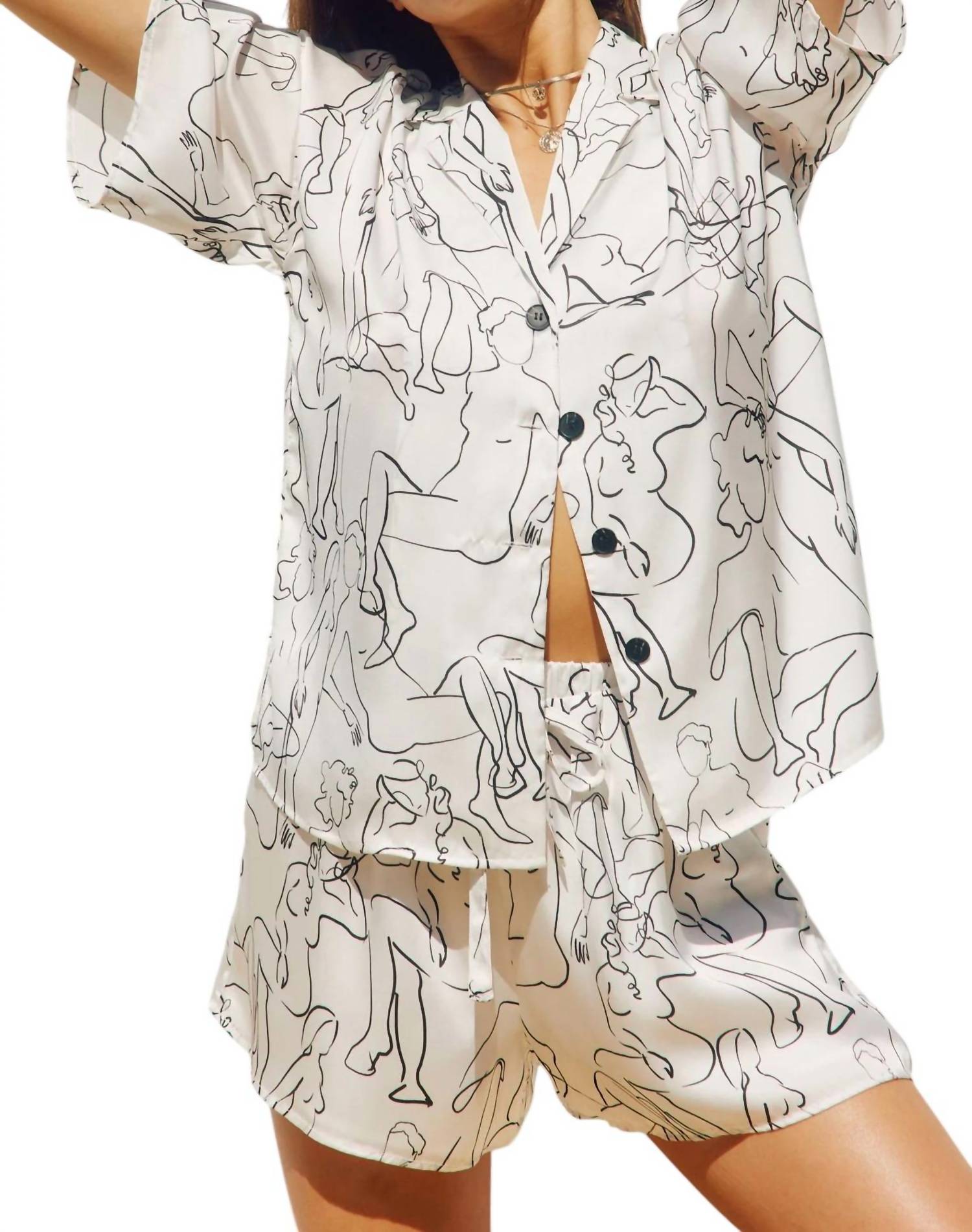 Dress Forum - Lady Outline Lounge Short