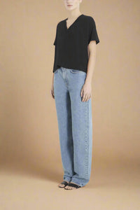 Loulou De Saison - Faaa V-neck Tee