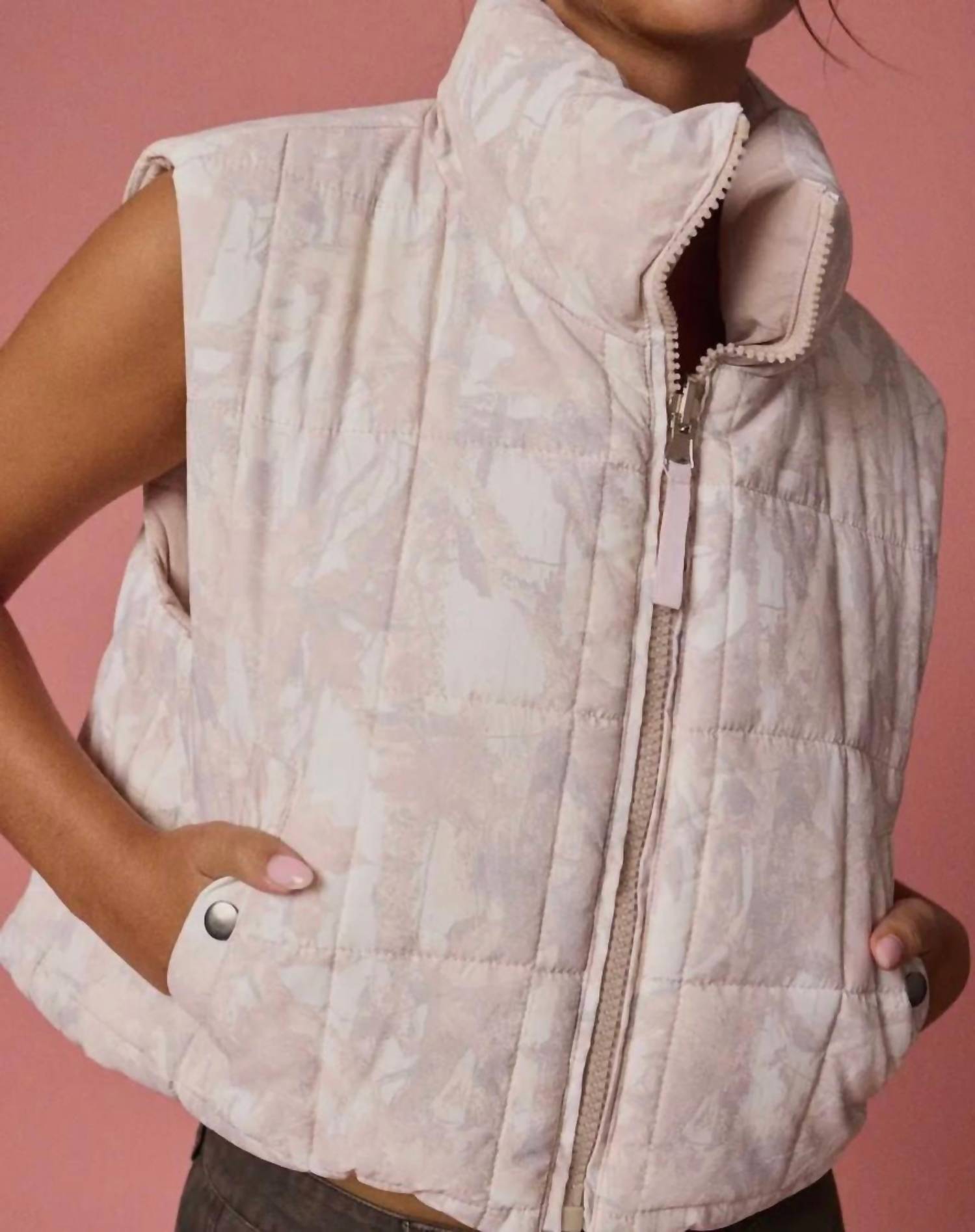 Papermoon - Camo Cropped Puffer Vest
