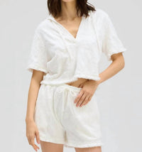 Allison - Capri Drawstring Shorts
