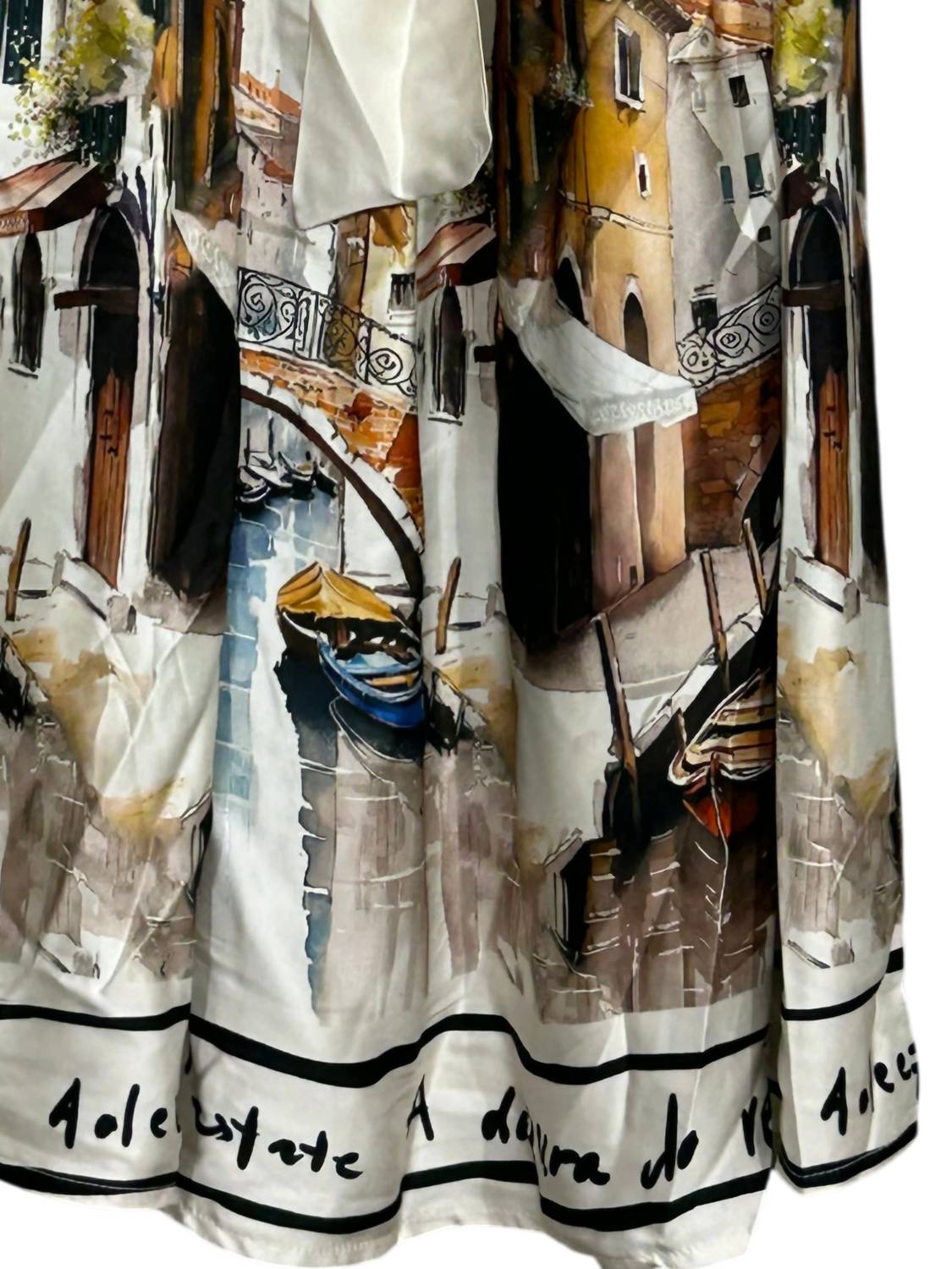 Oz - Women's Silk Scenery Skirt With Belt