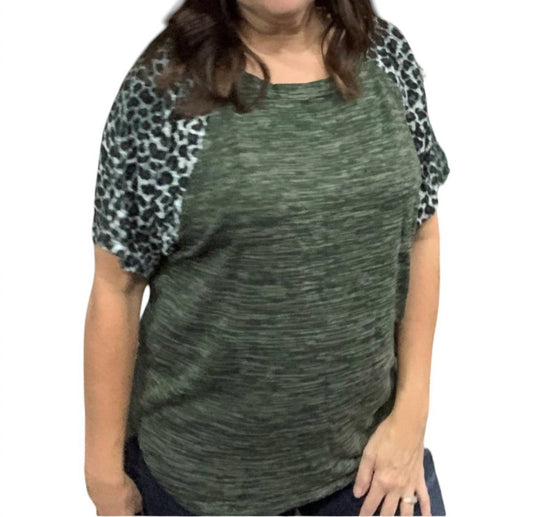 Llove - Melange Knit Top