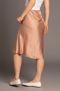 N°21 - Satin Midi Skirt