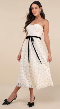 Lulus - Floral Applique Lace Midi Dress
