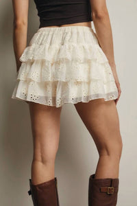 Listicle - Lace Tiered Ruffle Shorts