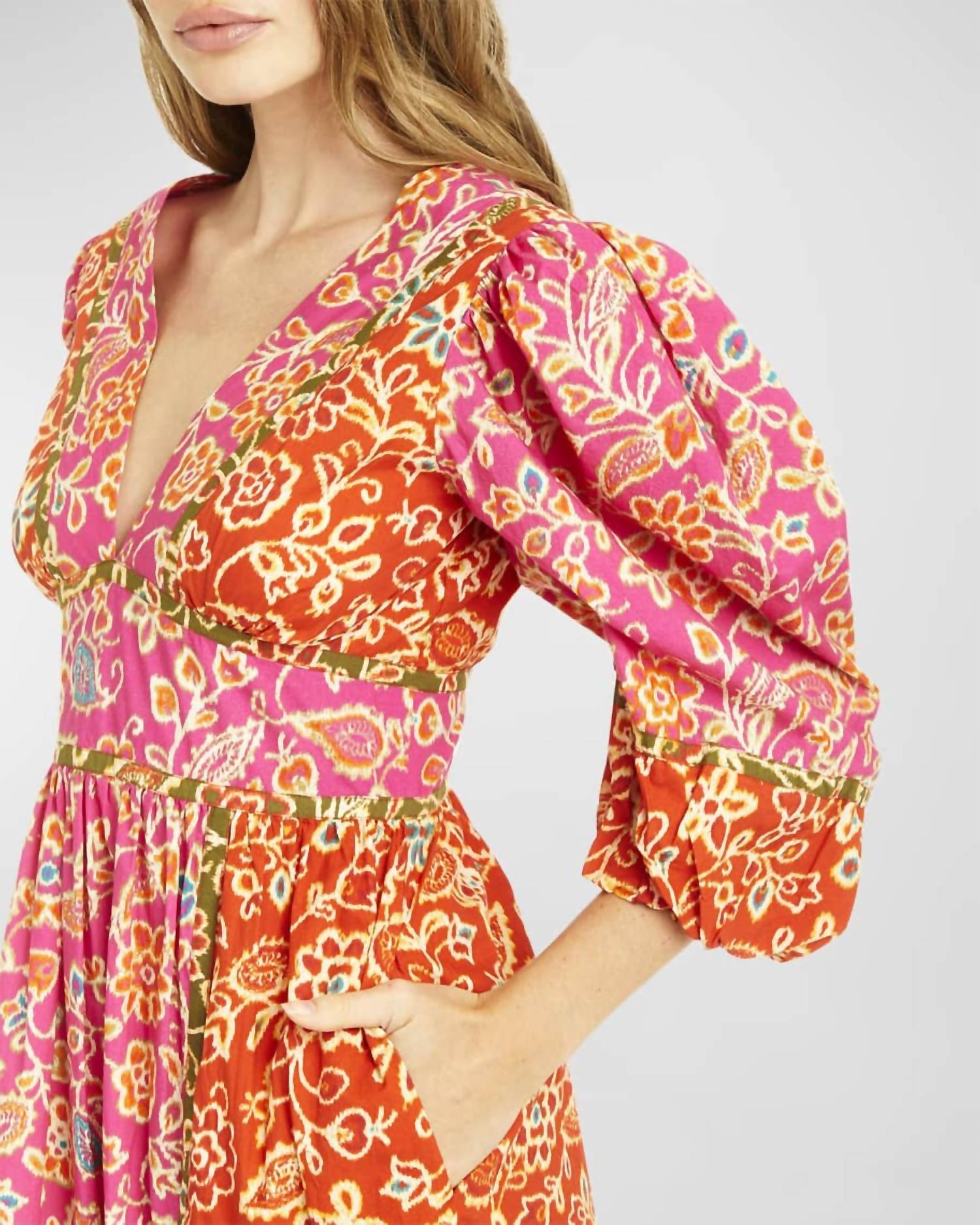 Elise Puff Sleeves Midi Dress