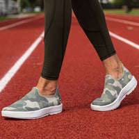 Oofos - WOMEN'S OOMG EEZEE LOW SHOE