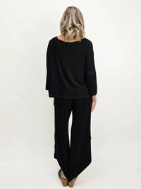 Ozai N Ku - Bouquet V-neck Top