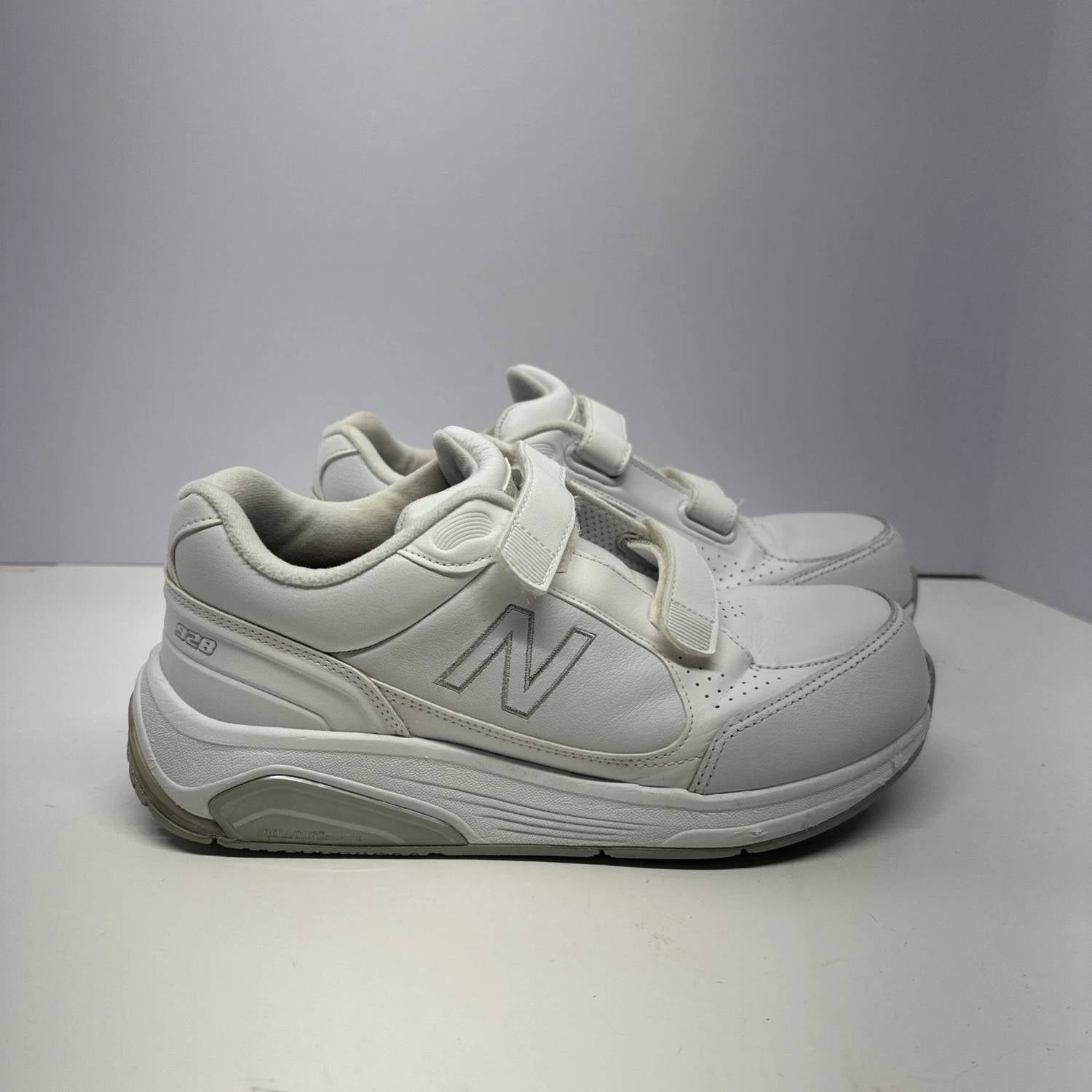 New Balance Women's Walking Marche Shoes in velcro white - women's shoe