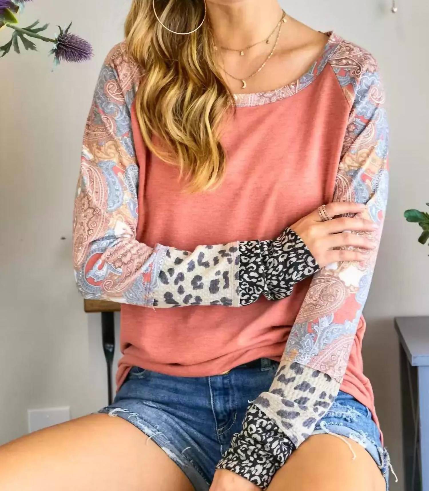 Adora - Round Neck Color Block Sleeve Fitted Top