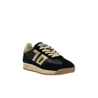 Back 70 - Women's Jogger N Sneaker