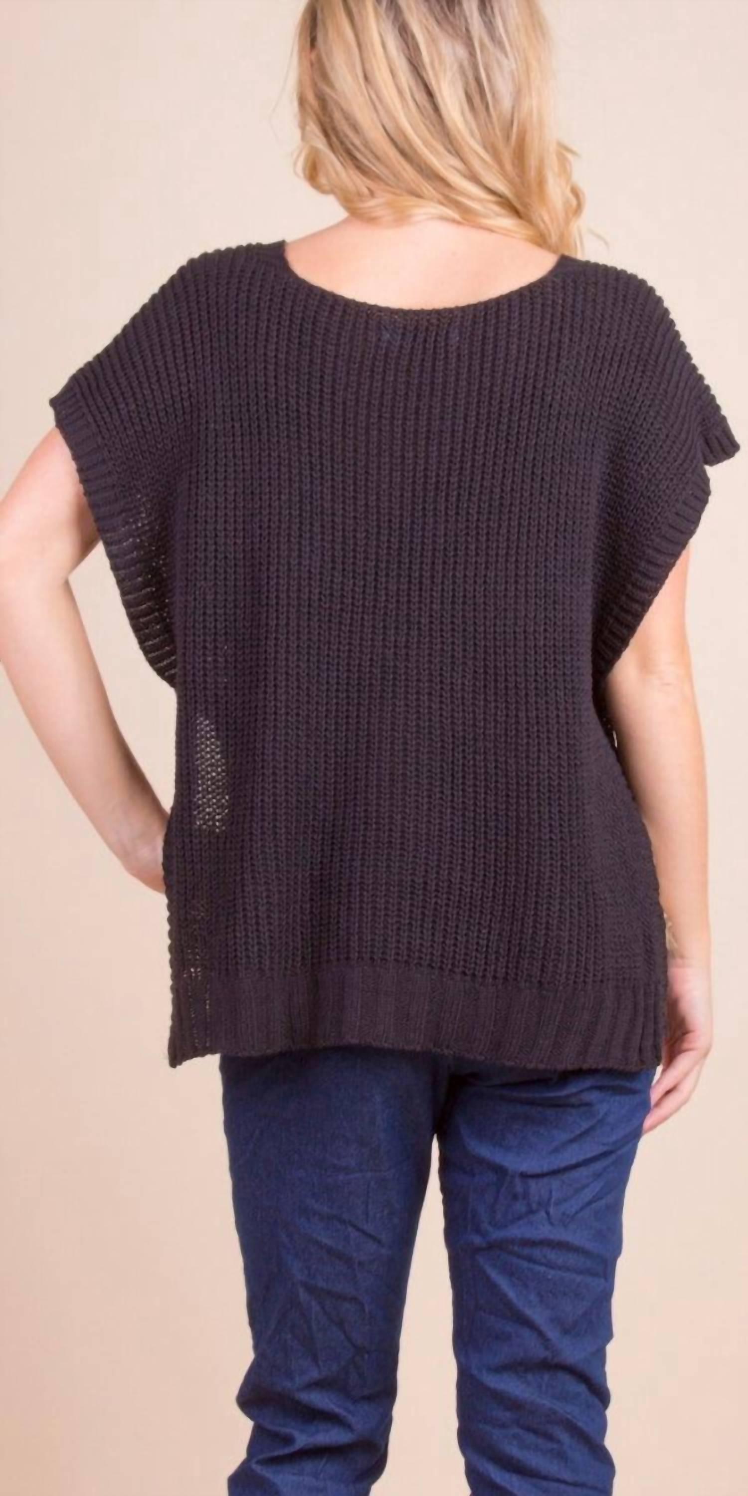 Gigi Moda - Editta V Neck Vest