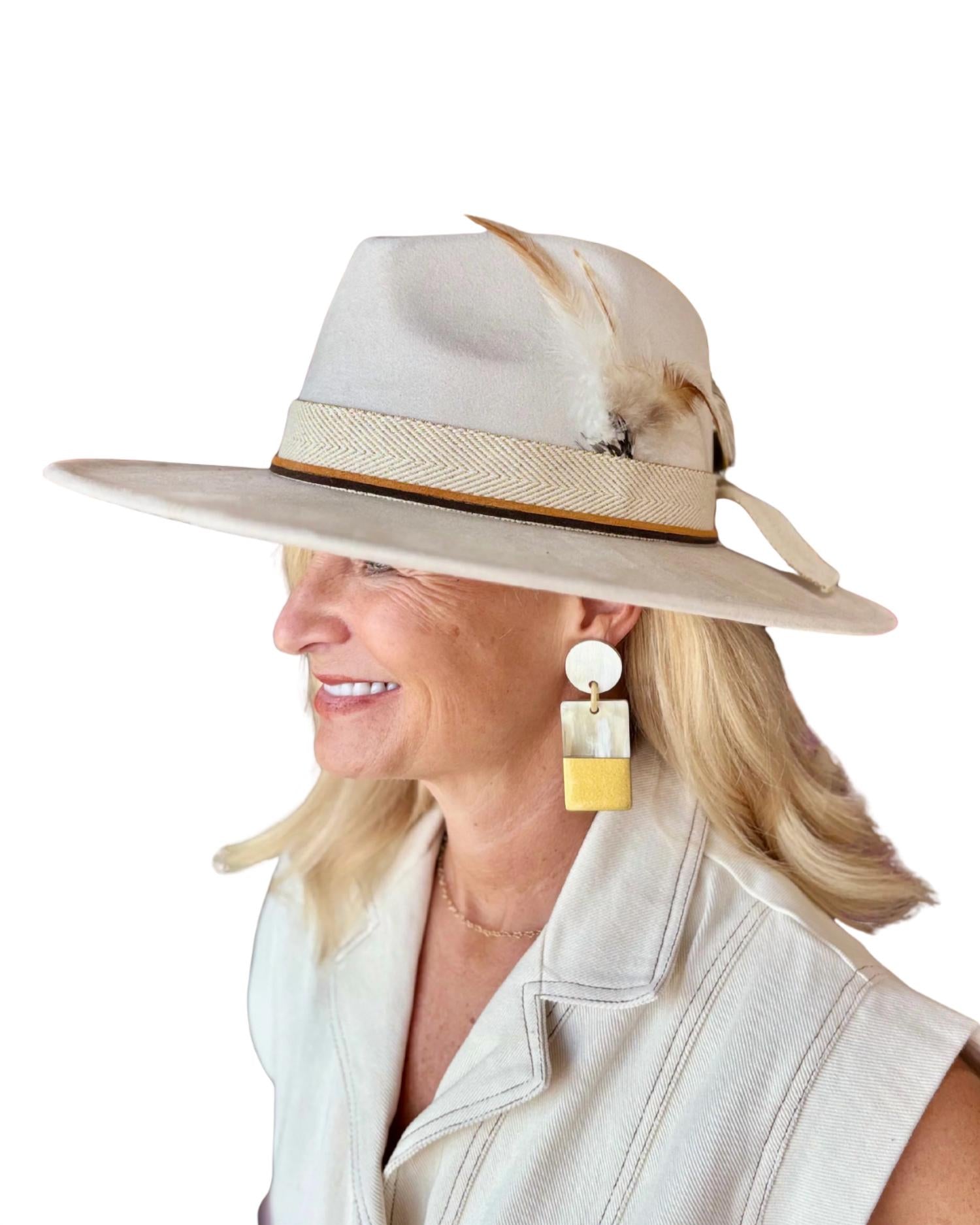Tipsy Threads - Women's Aspen Hat