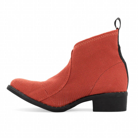 Charleston Shoe Co. - WOMEN'S BARCELONA BOOT