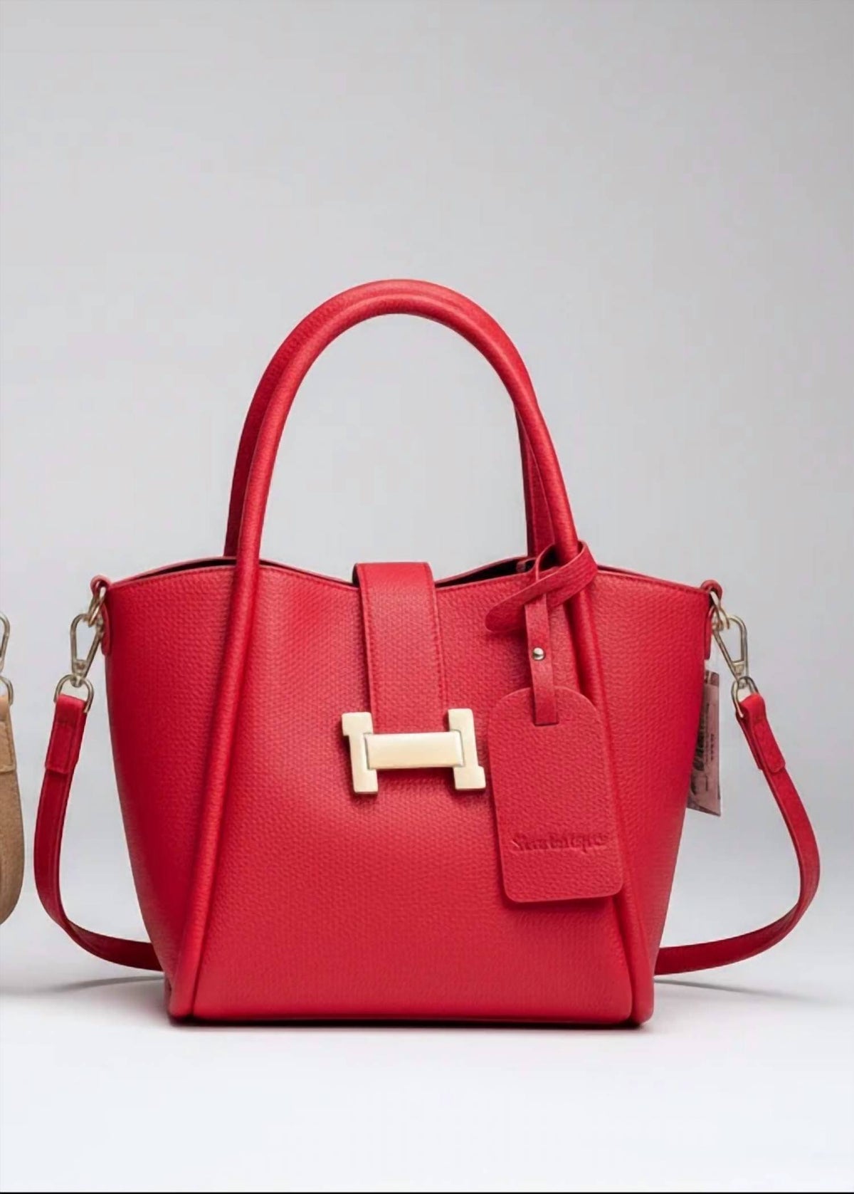 B-Unlimited - Women's Magnetic Closure Crossbody Bag