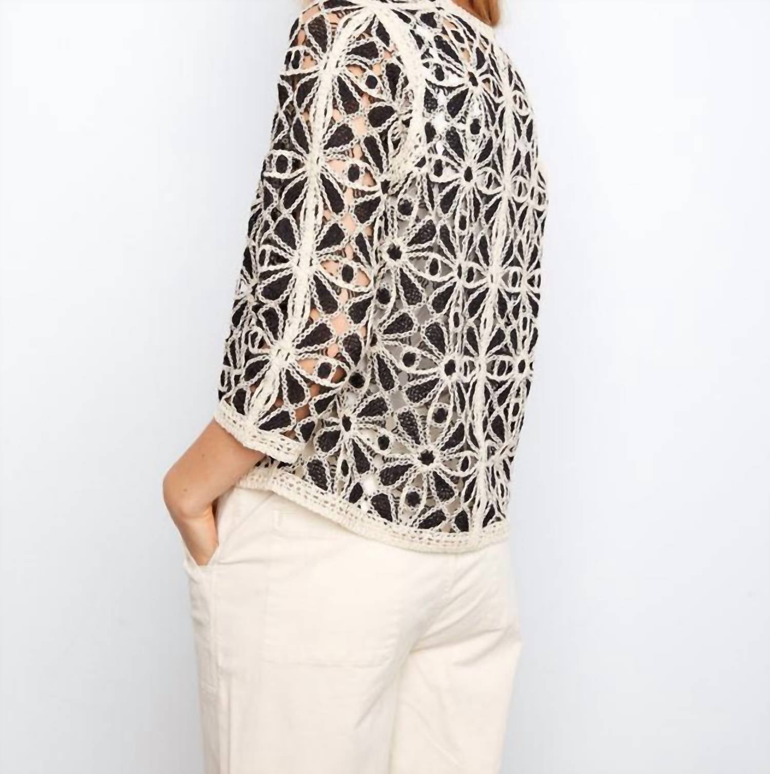 Charlie B - 3/4 Sleeve Crochet V-neck Cardigan Top