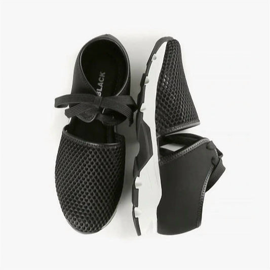 All Black - Women's Amazing Mesh Sneaker