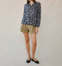 Bella Dahl - Long Sleeve Shirred Raglan Shirt